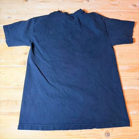 WWE Follow the leader graphic tee. - Picture 6 of 6